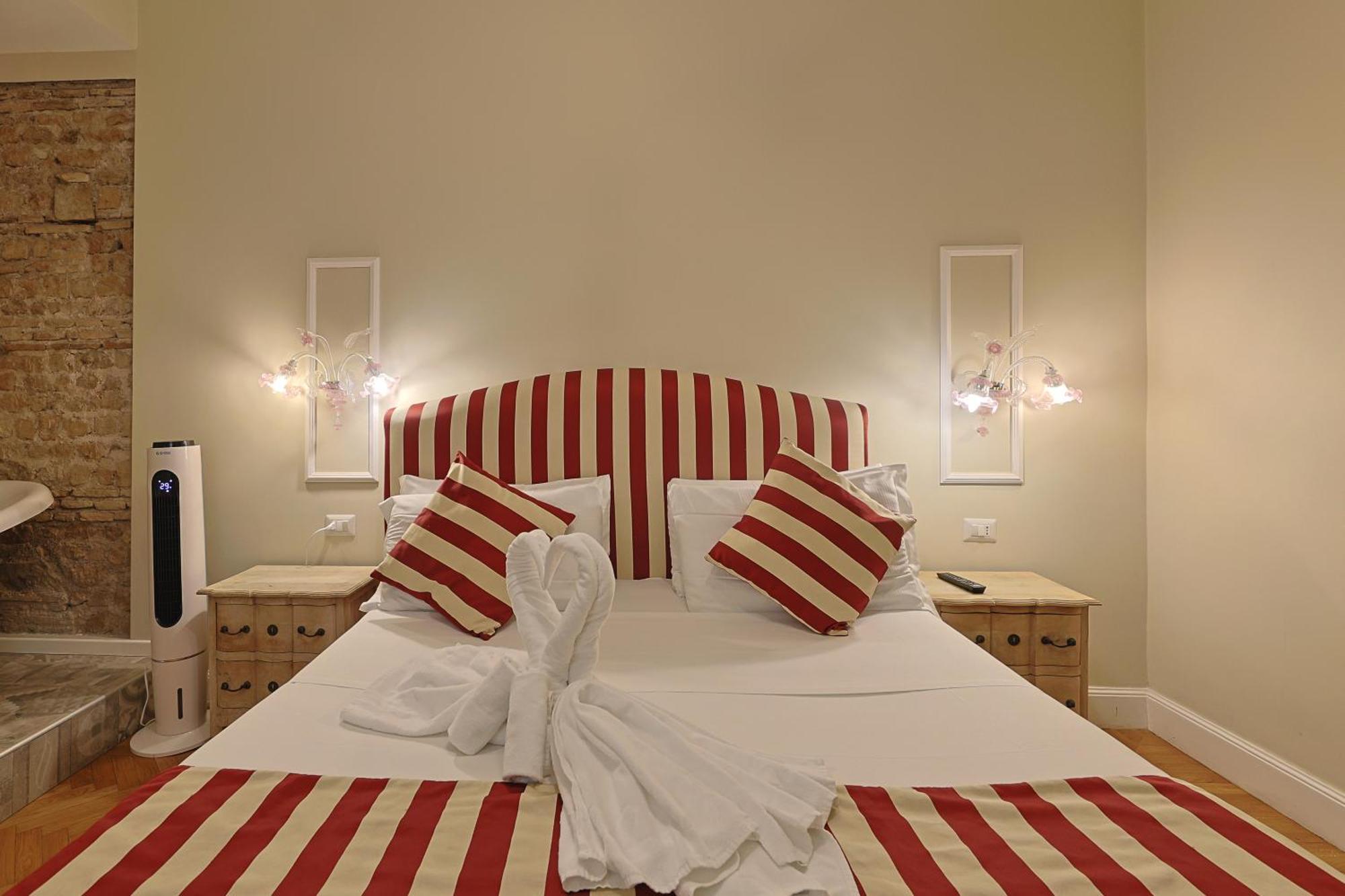 Art House Relais56 Luxury Rooms Nuova Gestione Рим Экстерьер фото