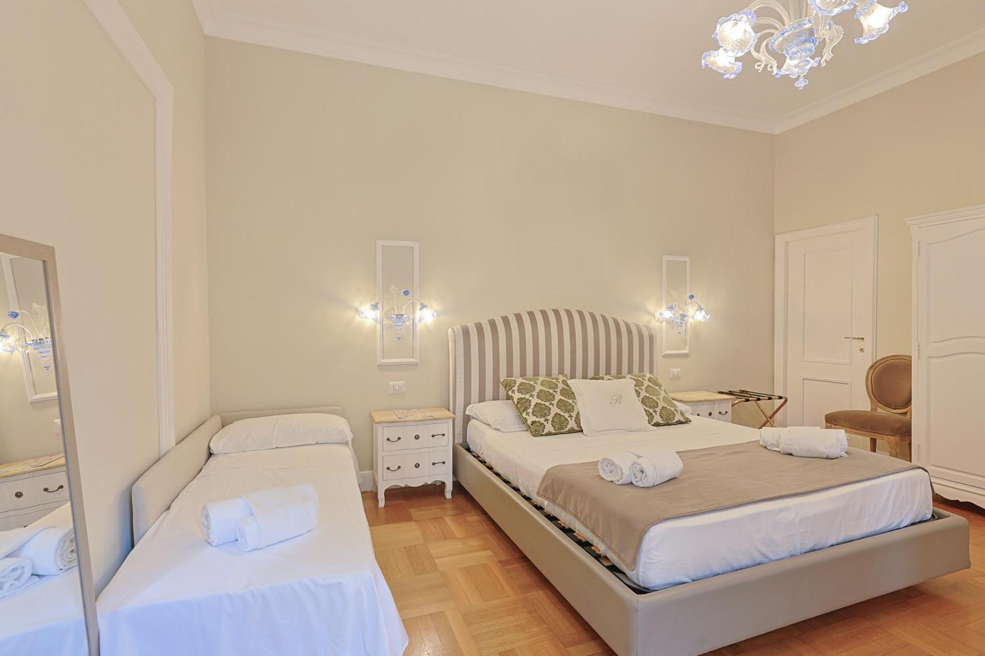 Art House Relais56 Luxury Rooms Nuova Gestione Рим Экстерьер фото