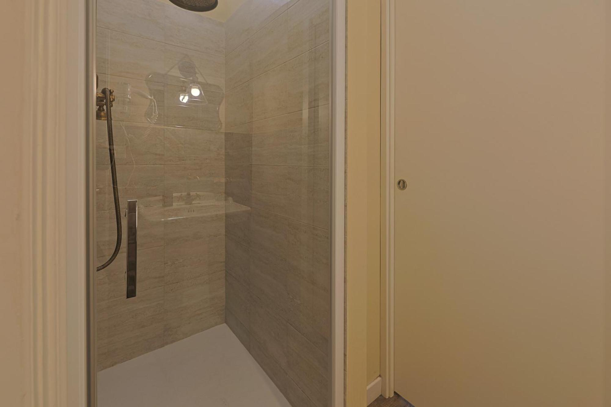 Art House Relais56 Luxury Rooms Nuova Gestione Рим Экстерьер фото